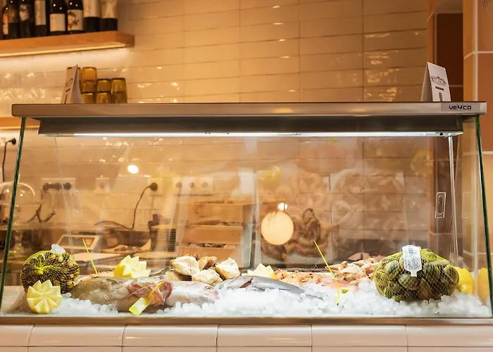 Alzocaire Boutique Гостьовий будинок Коніль-де-ла-Фронтера